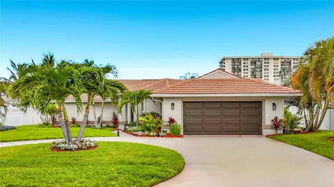 324 Leeward Is, Clearwater Beach, FL 33767