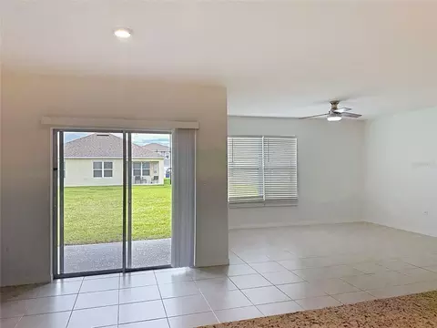 Living - 533 Talisi Loop, Saint Cloud, FL 34771 photo 2 of 3