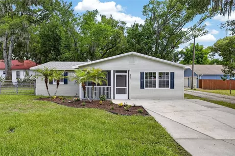38745 2nd Ave, Zephyrhills, FL 33542