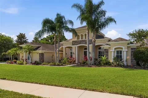 3162 Foxwood Ln, Tarpon Springs, FL 34688