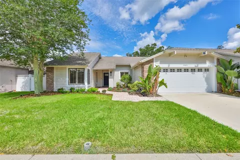 14651 Village Glen Cir, Tampa, FL 33618