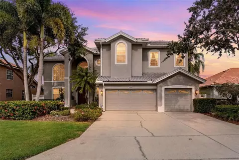 1246 Darlington Oak Cir NE, Saint Petersburg, FL 33703