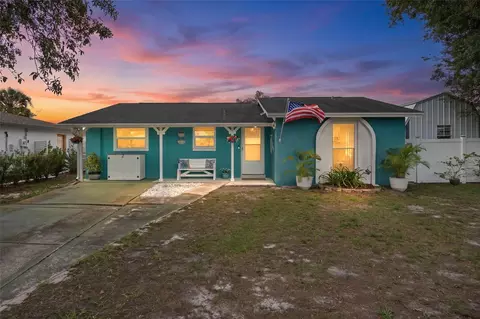 7906 Woodvine Cir, Tampa, FL 33615