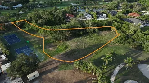 6064 Pasadena Point Blvd, Gulfport, FL 33707