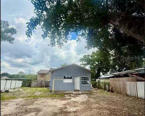 1705 W Powhatan Ave, Tampa, FL 33603