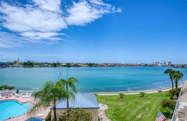 7974 Sailboat Key Blvd S #301, South Pasadena, FL 33707