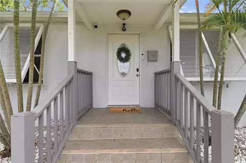 2710 16th Ave N, Saint Petersburg, FL 33713