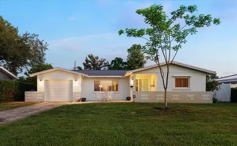 4390 20th Ave N, Saint Petersburg, FL 33713