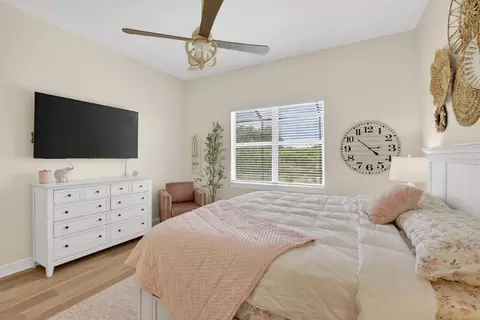 Bedroom - 9024 Barrier Coast Trl, Parrish, FL 34219 photo 3 of 9