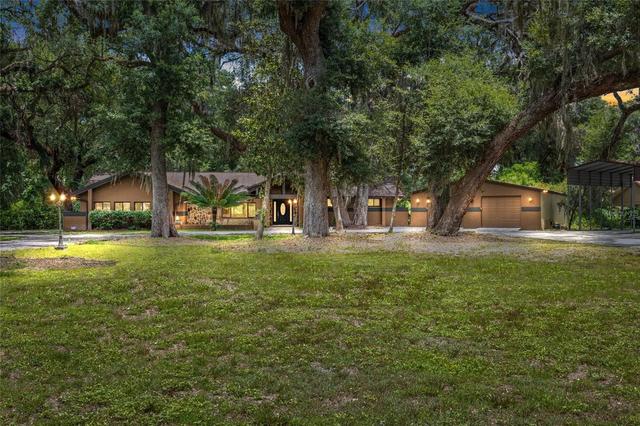 181 N Smokey Mountain Rd, Seffner, FL 33584