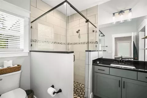Bath - 7218 Southeast Ave, Webster, FL 33597 photo 1 of 5