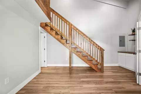 Entry Way - 7218 Southeast Ave, Webster, FL 33597 photo 1 of 3
