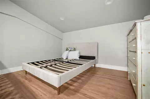Bedroom - 7218 Southeast Ave, Webster, FL 33597 photo 10 of 12