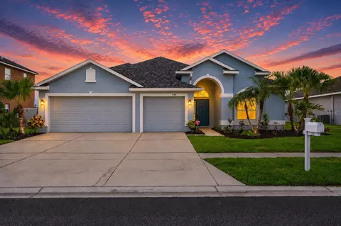 1548 Mira Lago Cir, Ruskin, FL 33570
