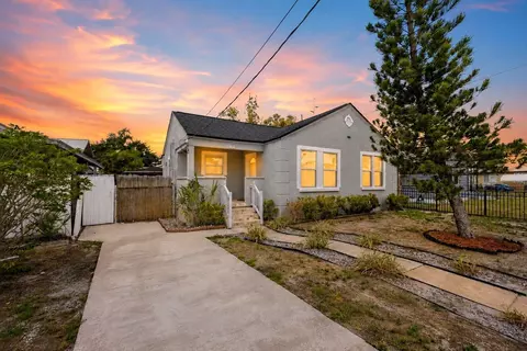 2403 Corrine St, Tampa, FL 33605
