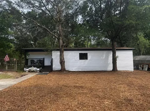 17718 Rockledge Ave, Spring Hill, FL 34610