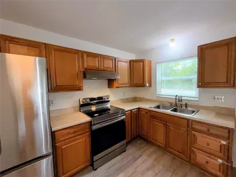 Kitchen - 364 3rd St NW, Largo, FL 33770 photo 1 of 2