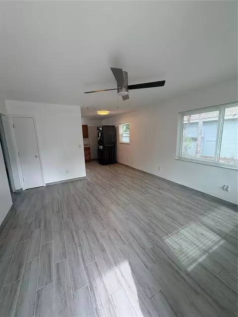Living - 364 3rd St NW, Largo, FL 33770 photo 1 of 3