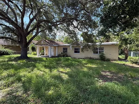 2522 Lake Ellen Ln, Tampa, FL 33618