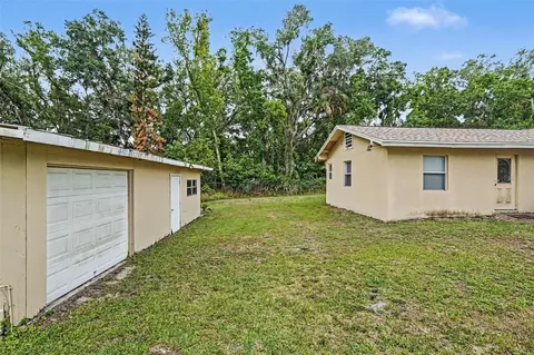 Exterior - 7206 Alafia Dr, Riverview, FL 33578 photo 2 of 8