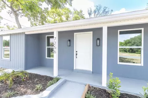 Exterior - 7256 Pinehurst Dr, Spring Hill, FL 34606 photo 2 of 13