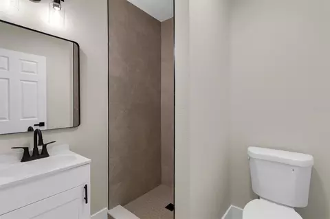 Bath - 7256 Pinehurst Dr, Spring Hill, FL 34606 photo 2 of 2