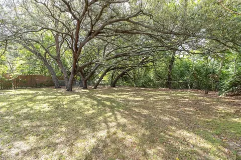 Exterior - 7256 Pinehurst Dr, Spring Hill, FL 34606 photo 9 of 13