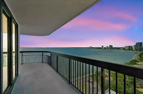 2413 Bayshore Blvd #1904, Tampa, FL 33629