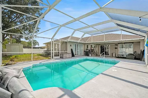 Exterior - 4187 Everett Ave, Spring Hill, FL 34609 photo 7 of 10