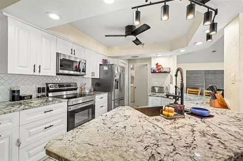 Kitchen - 4187 Everett Ave, Spring Hill, FL 34609 photo 4 of 5