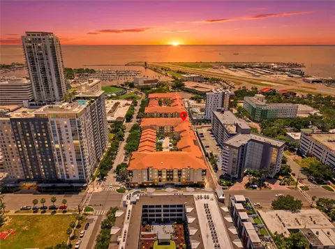 200 4th Ave S #410, Saint Petersburg, FL 33701
