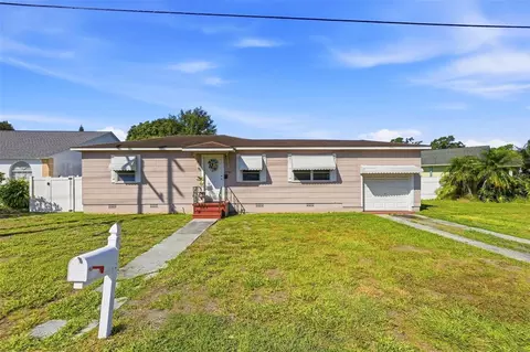 4570 Haines Rd N, Saint Petersburg, FL 33714