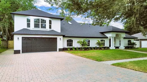 3322 Schefflera Rd, Tampa, FL 33618