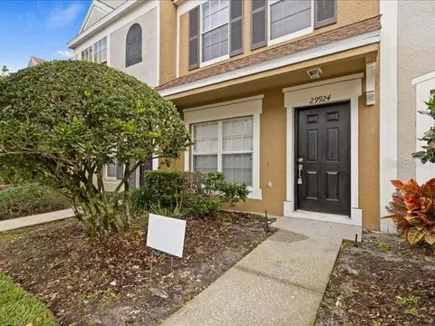 29924 Playa Del Rey Ln, Wesley Chapel, FL 33543