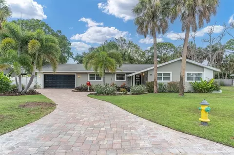 1625 N Dakota Ave NE, Saint Petersburg, FL 33703