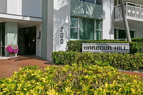 700 Beach Dr NE #603, Saint Petersburg, FL 33701