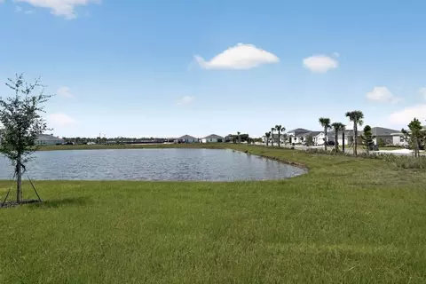 View/Area - 13411 Camelot Ct, Parrish, FL 34219 photo 2 of 8