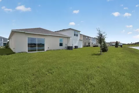 Exterior - 13411 Camelot Ct, Parrish, FL 34219 photo 3 of 7