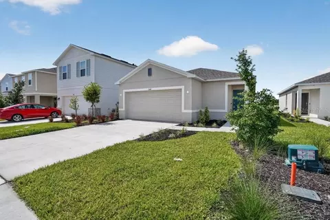 Exterior - 13411 Camelot Ct, Parrish, FL 34219 photo 5 of 7