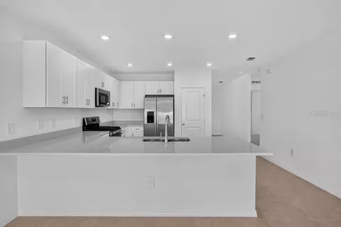 Kitchen - 13411 Camelot Ct, Parrish, FL 34219 photo 1 of 4