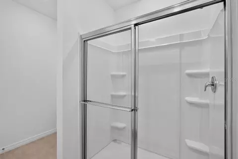 Bath - 13411 Camelot Ct, Parrish, FL 34219 photo 1 of 2