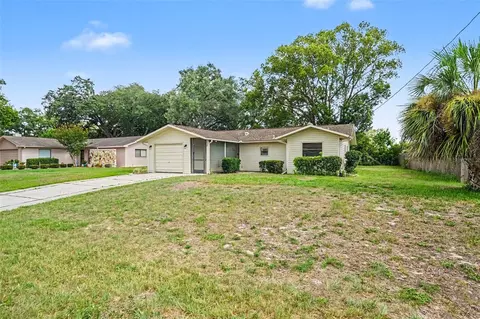 Exterior - 9038 Blackstone St, Spring Hill, FL 34608 photo 3 of 11