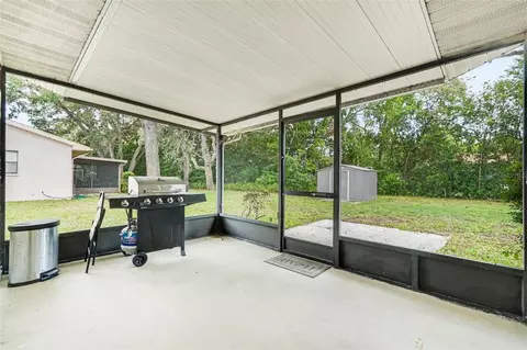 Exterior - 9038 Blackstone St, Spring Hill, FL 34608 photo 5 of 11