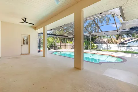 Other - 512 Caulder Park Rd, Seffner, FL 33584 photo 4 of 5