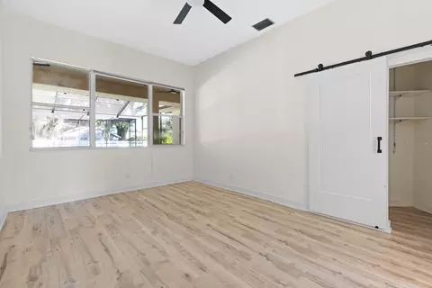 Bedroom - 512 Caulder Park Rd, Seffner, FL 33584 photo 1 of 9