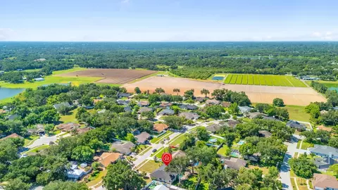 View/Area - 512 Caulder Park Rd, Seffner, FL 33584 photo 6 of 7