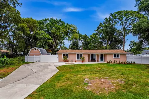 8205 Westridge Dr, Tampa, FL 33615