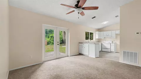 206 Oak Cir, Ocala, FL 34472 photo 8