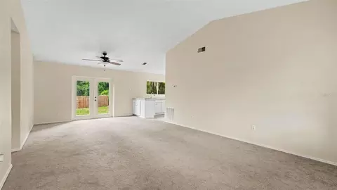 206 Oak Cir, Ocala, FL 34472 photo 5