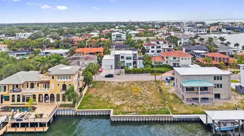 4935 W Melrose Ave, Tampa, FL 33629